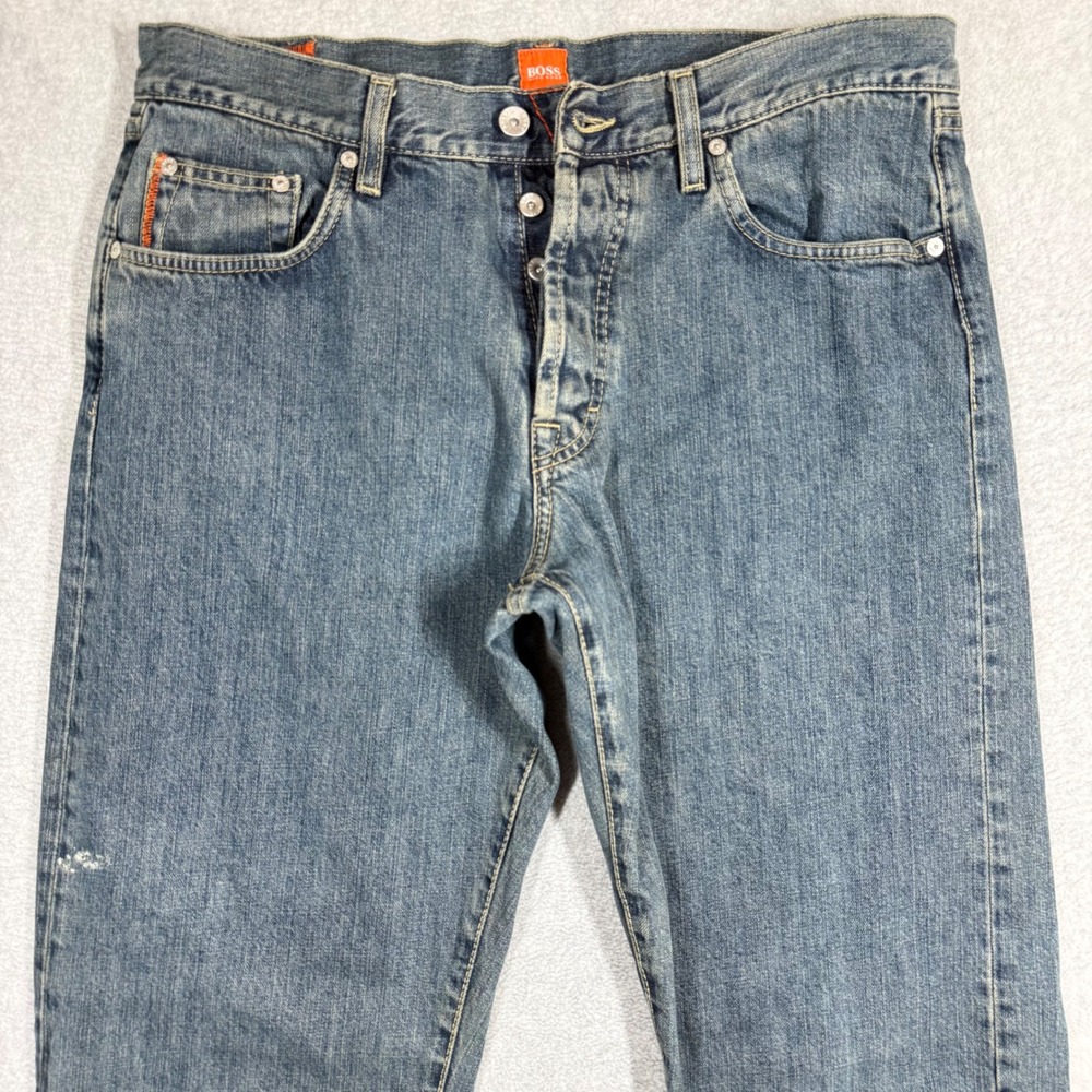 Hugo Boss HB1 Mens 34x34 Straight Leg Blue Denim Jeans Button Fly Orange Label - Picture 3 of 15